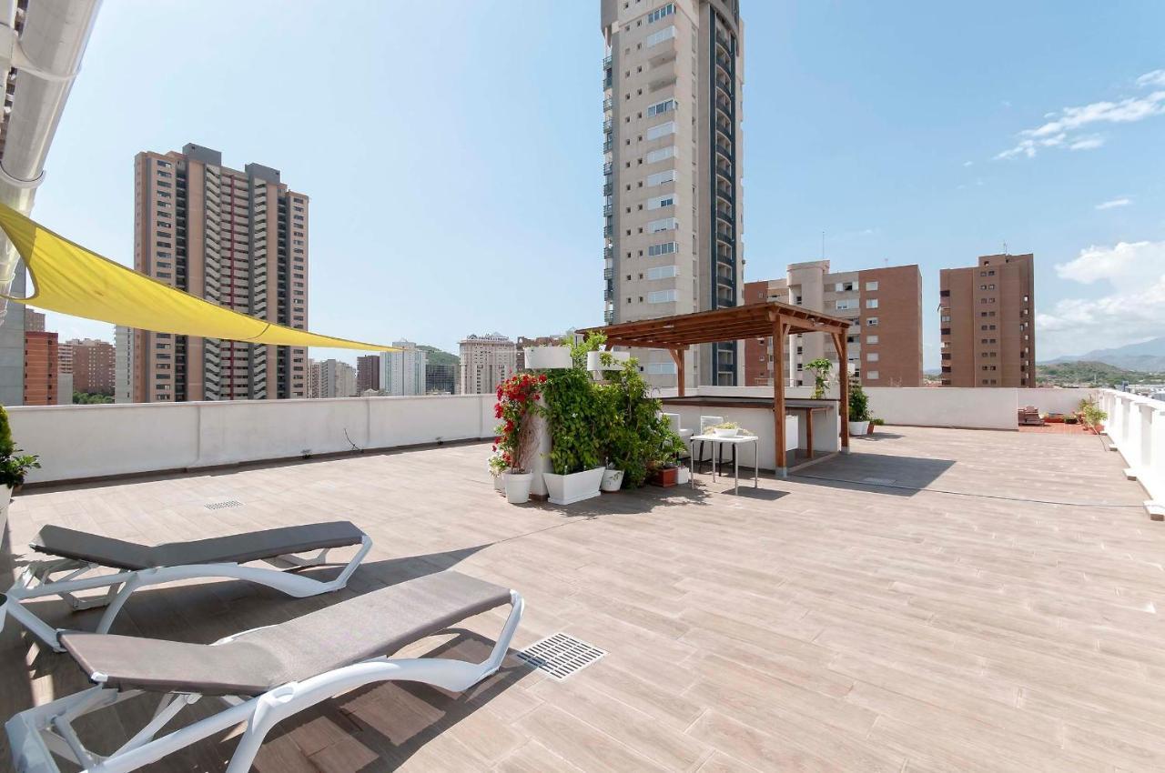 Atico Con Enorme Terraza Y Chill Out Particular