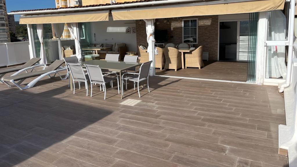 Atico Con Enorme Terraza Y Chill Out Particular Apartment