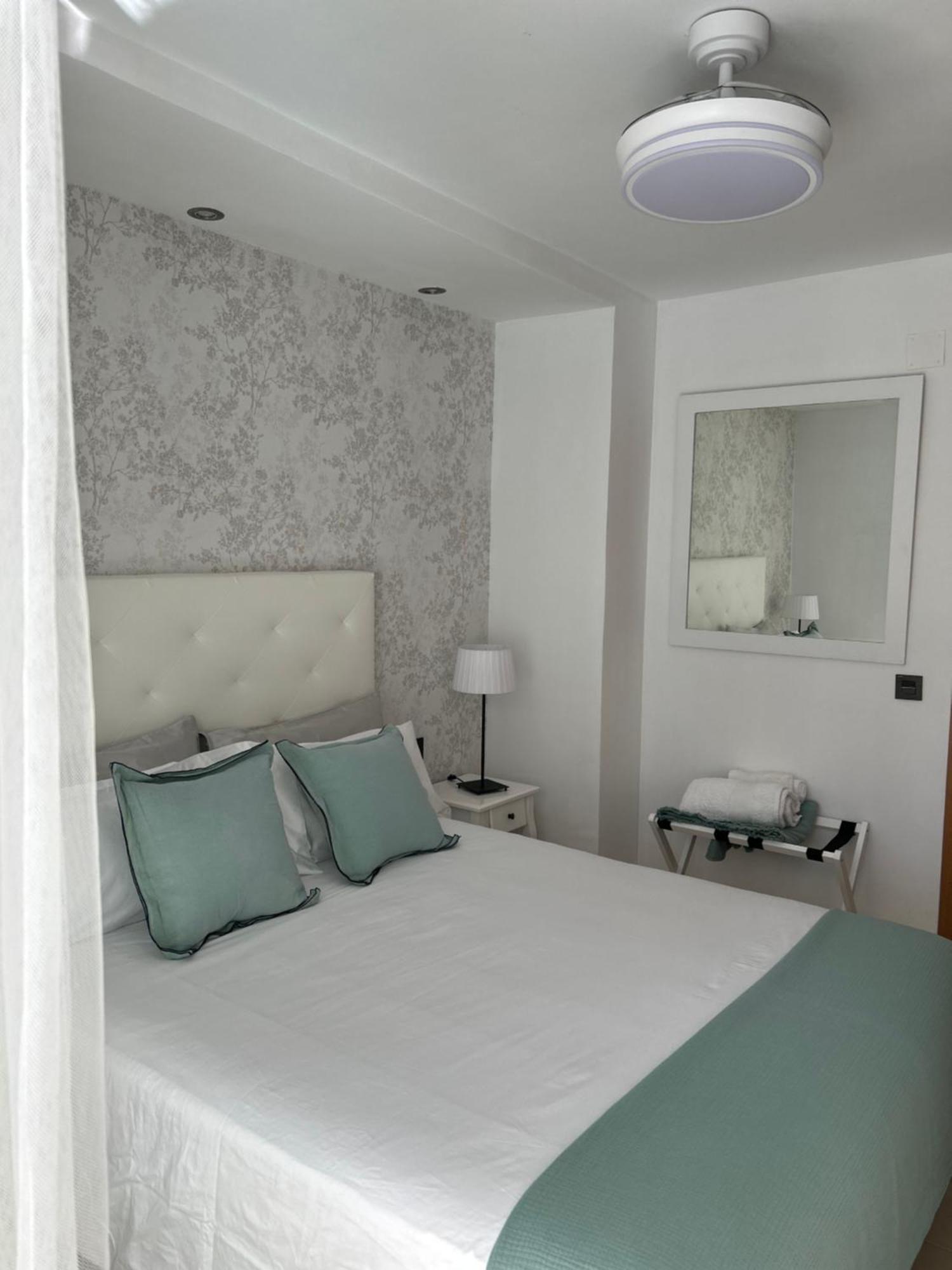 Apartment Atico Con Enorme Terraza Y Chill Out Particular Benidorm