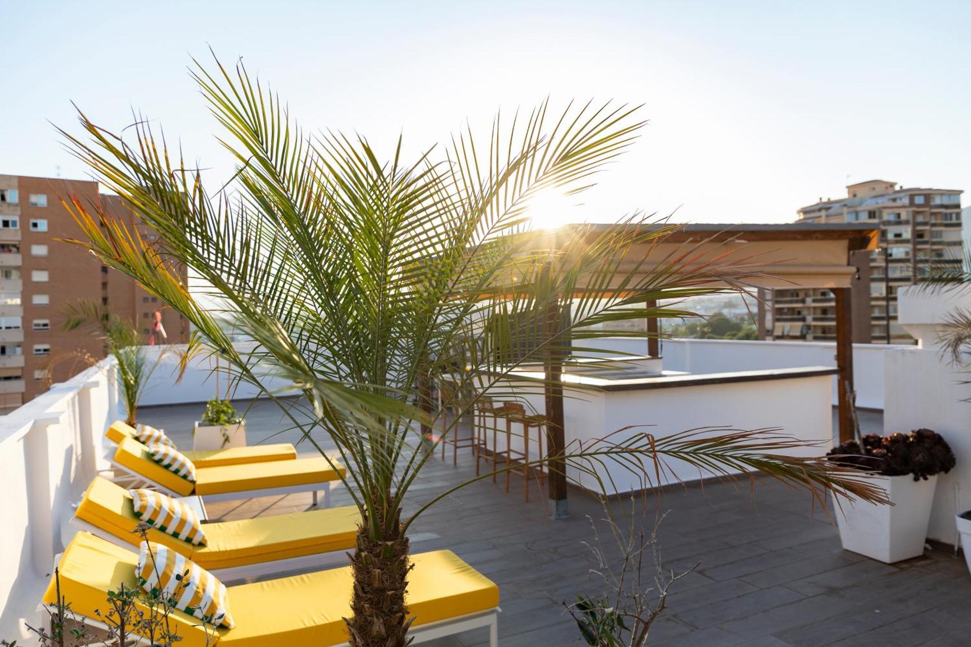 Apartament Atico Con Enorme Terraza Y Chill Out Particular